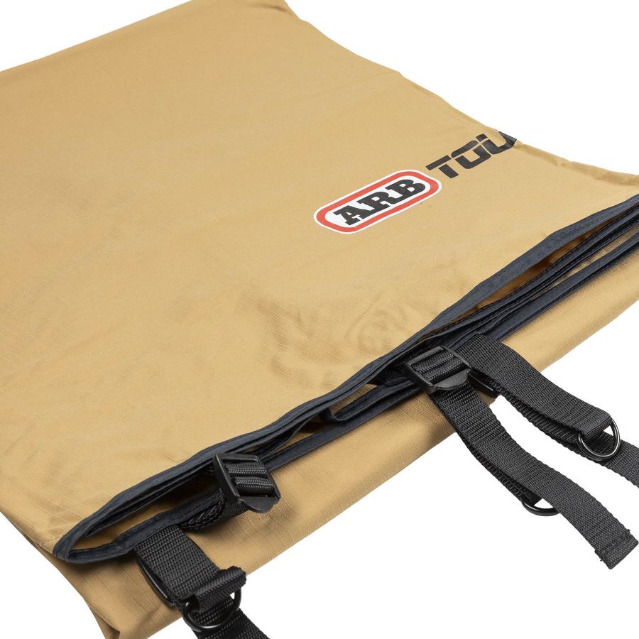 Einfach mit Klettb&auml;ndern anzubringen.