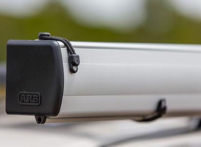 Die ARB-Markise im geschlossenen Zustand.