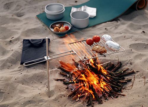 Leichter Expeditions-Grill.