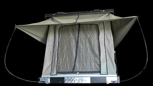 Gro&szlig;e, &uuml;berdachte Eing&auml;nge.