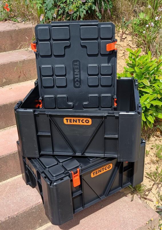 Flache abnehmbare Deckel.