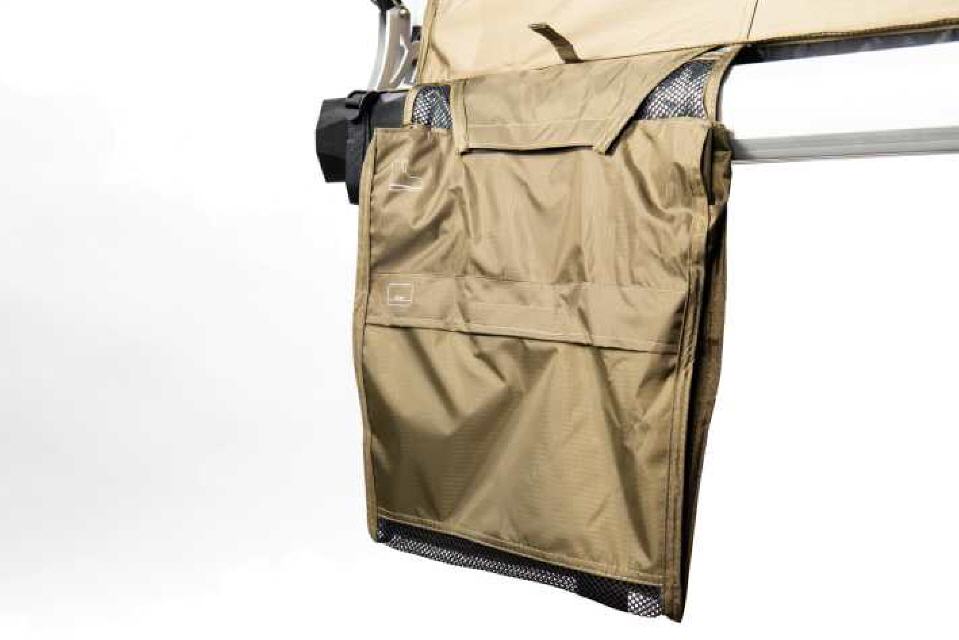 Wetterfeste Schuhtasche mit L&uuml;ftungsschlitzen.