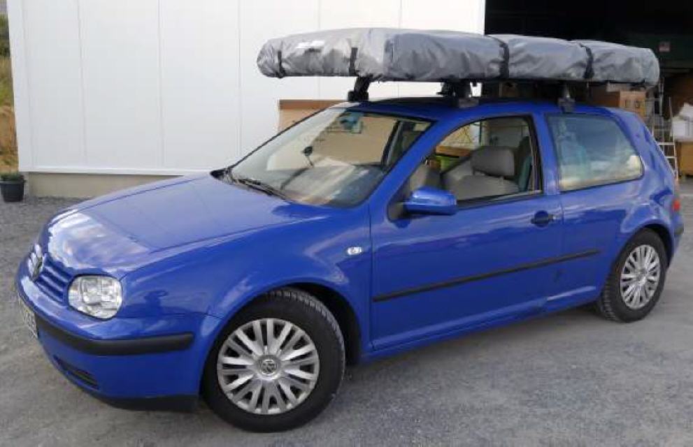 Kompaktes Ma&szlig; auf VW-Golf 2-T&uuml;rer.