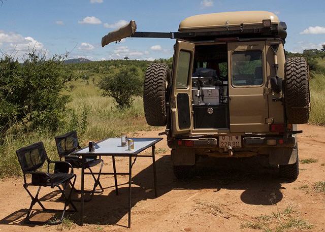 FRONTRUNNER schwenkbarer Arm f&uuml;r Markise